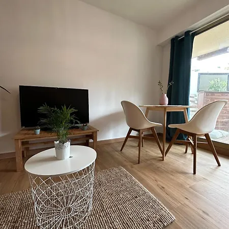 Bohemian In Close To Sea With Parking Menton