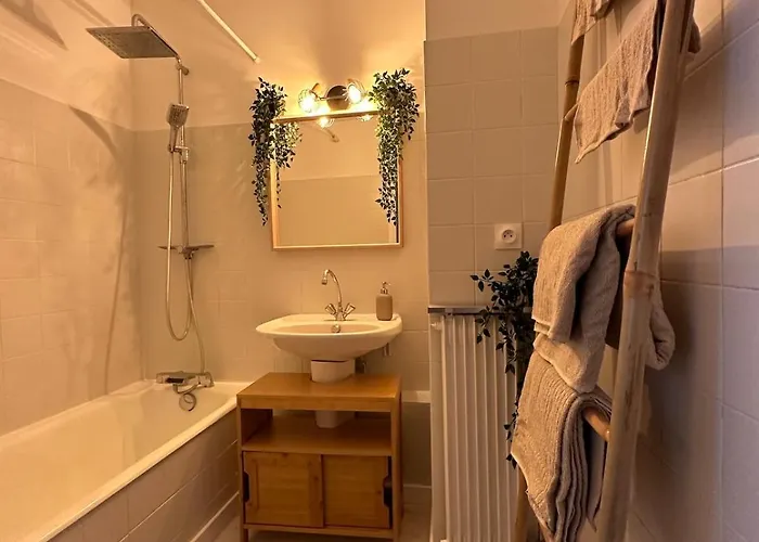 Apartament Bohemian In Close To Sea With Parking *